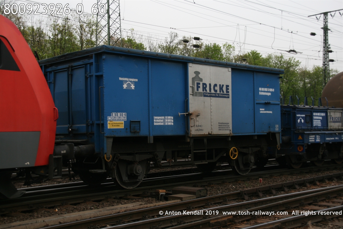 800923926-0_60.JPG